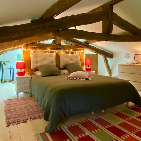 בית הארחה Ranch Du Roc Monteils (Tarn-et-Garonne)